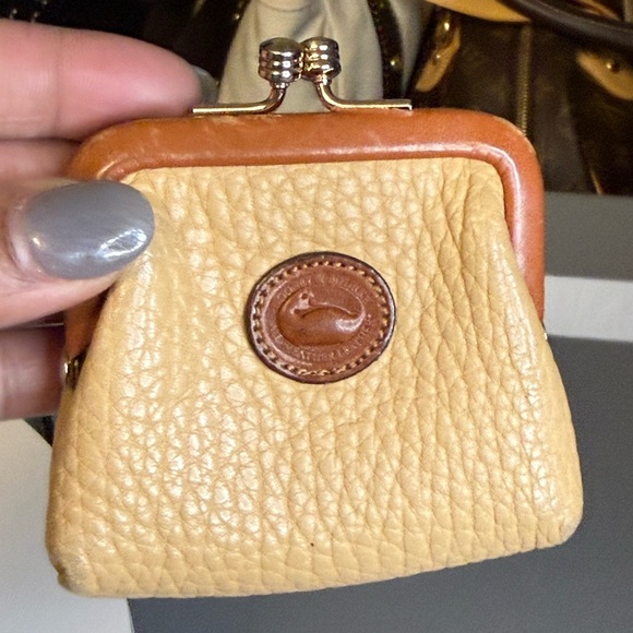 Dooney & Bourke Handbags - Dooney & Bourke Vintage Kiss Lock Coin Purse Leather